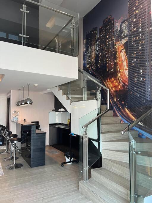 Neo Soho 1 Bedroom Lux *